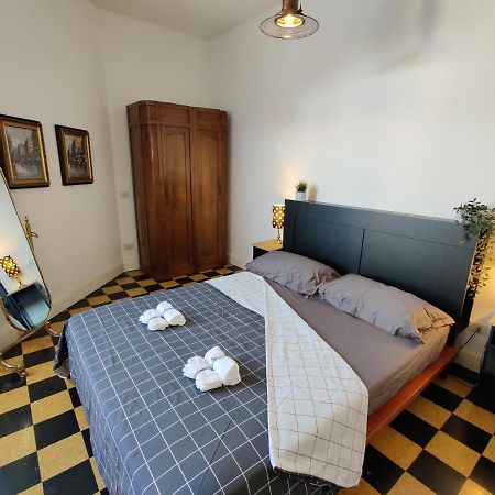 Elegante Trilocale A Milano Lägenhet Exteriör bild