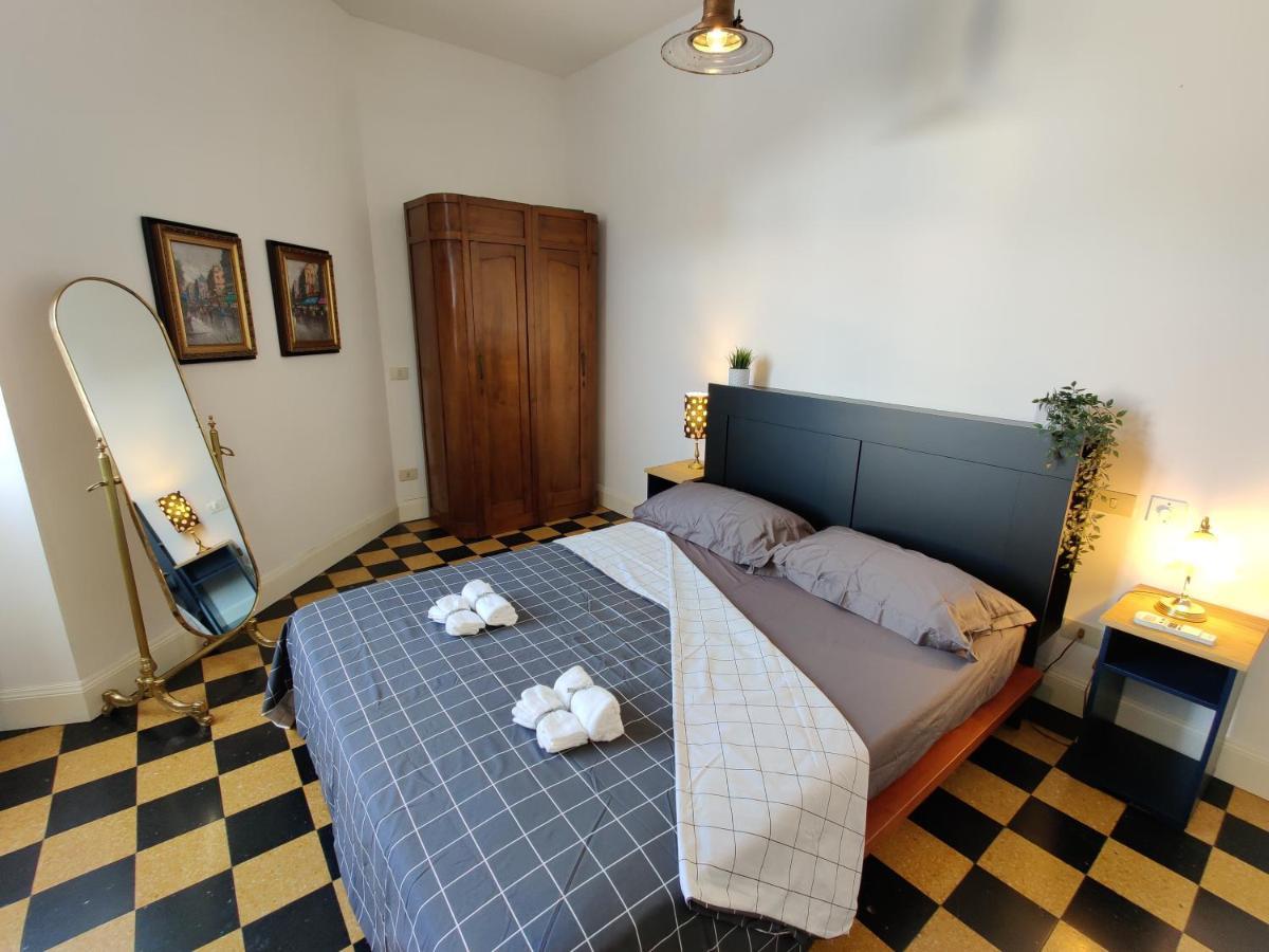 Elegante Trilocale A Milano Lägenhet Exteriör bild