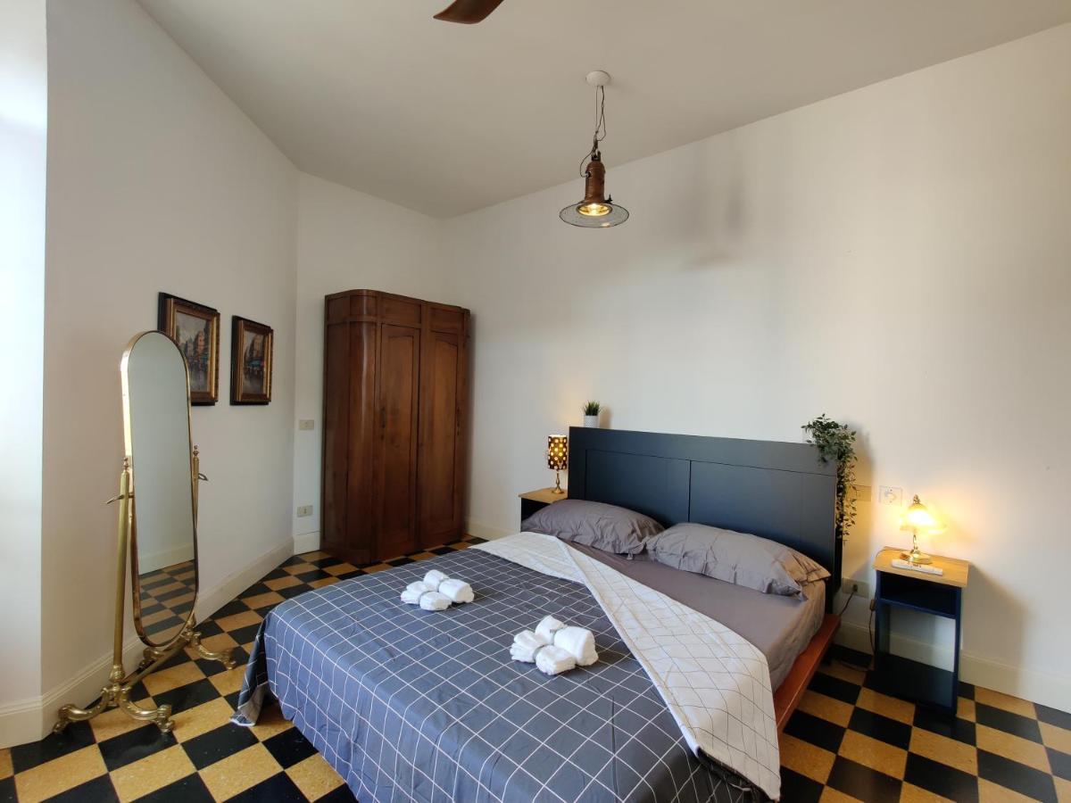 Elegante Trilocale A Milano Lägenhet Exteriör bild