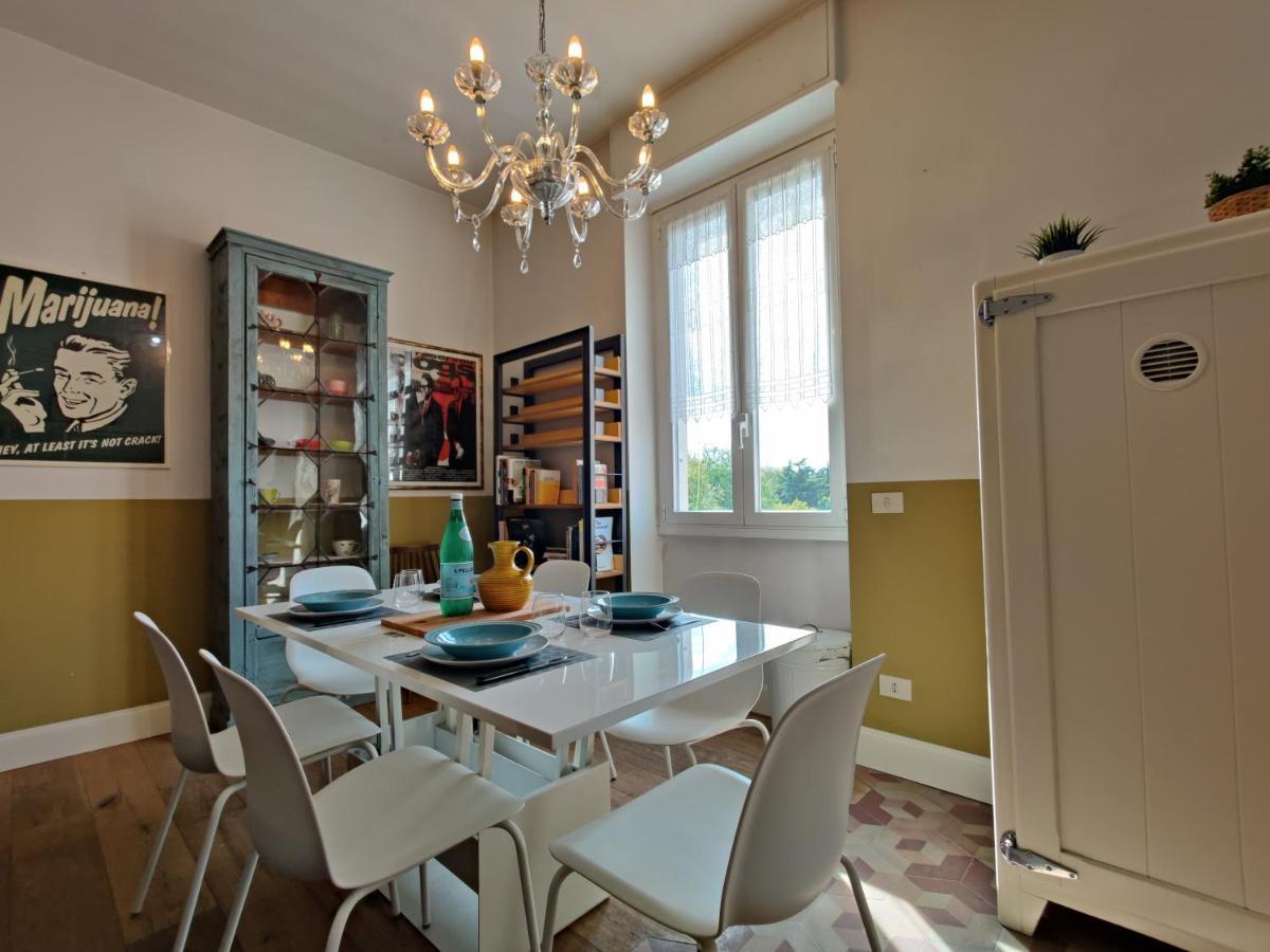 Elegante Trilocale A Milano Lägenhet Exteriör bild